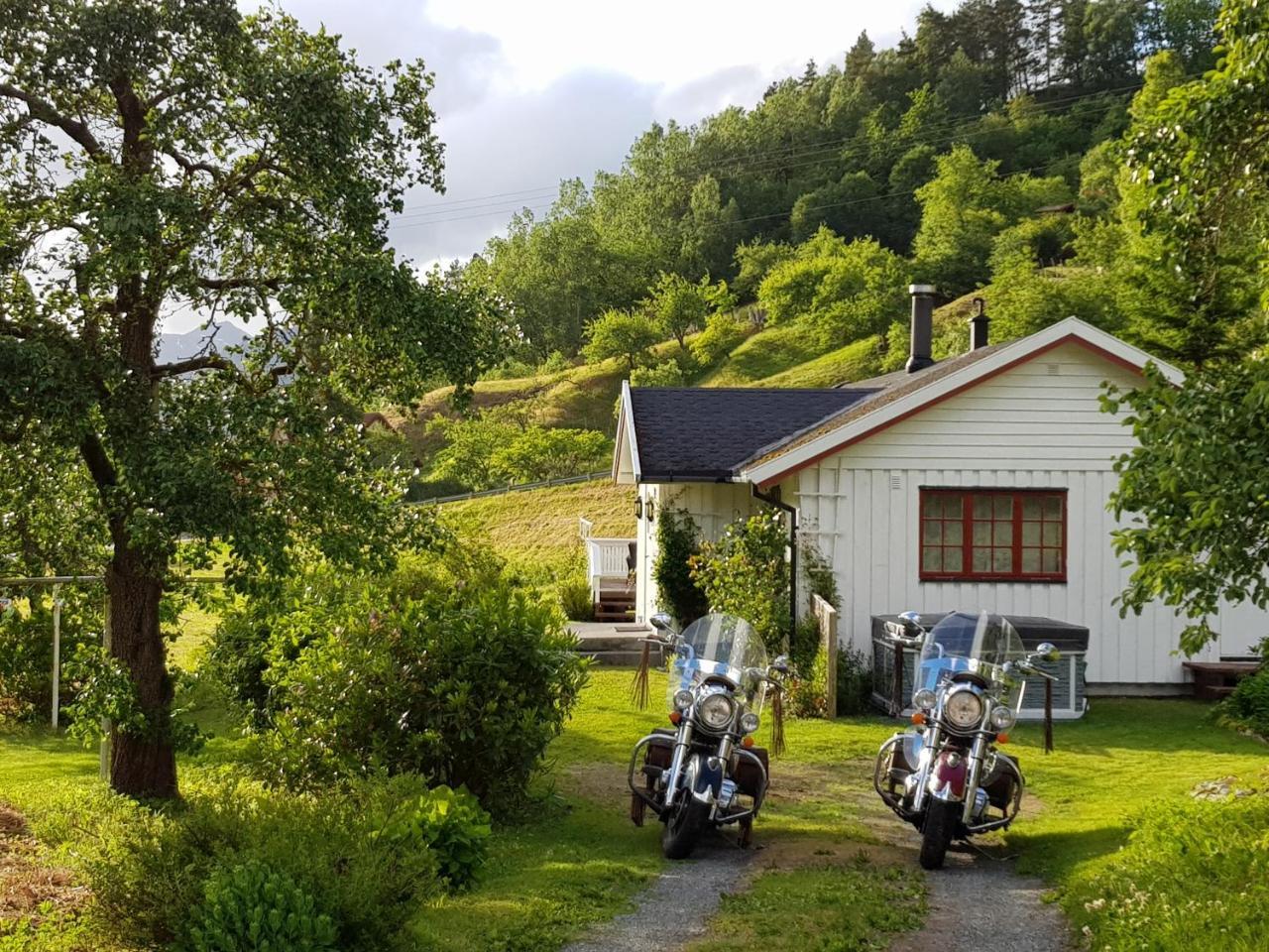 Dalhus - House In The Valley Norddal Exterior foto